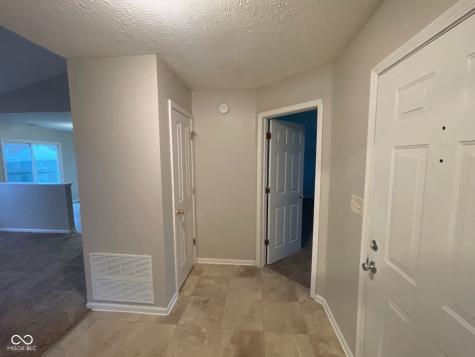 356 Seabreeze Circle Avon IN 46123