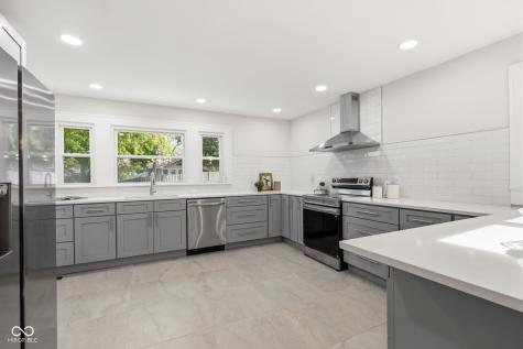 1207 Van Buskirk Road Anderson IN 46011
