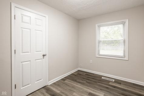 4018 Kalmar Drive Indianapolis IN 46222