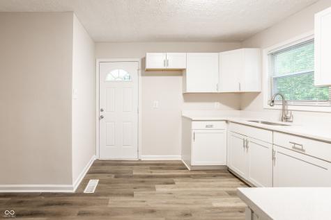 4018 Kalmar Drive Indianapolis IN 46222