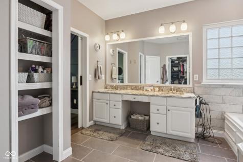 13260 Bellshire Lane Carmel IN 46074