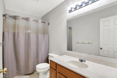 286 Fairfax Lane Greenwood IN 46142
