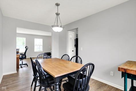 286 Fairfax Lane Greenwood IN 46142