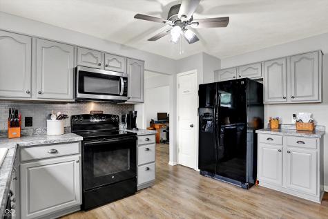 286 Fairfax Lane Greenwood IN 46142