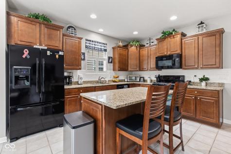12821 Gloria Drive Fishers IN 46037