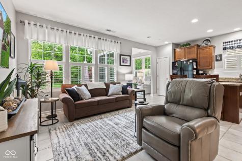 12821 Gloria Drive Fishers IN 46037