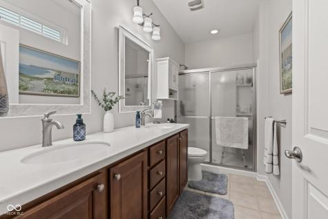 12821 Gloria Drive Fishers IN 46037