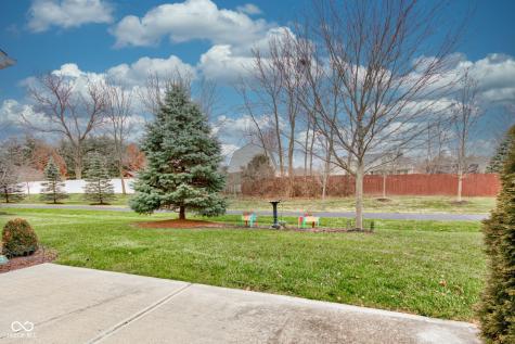 12821 Gloria Drive Fishers IN 46037