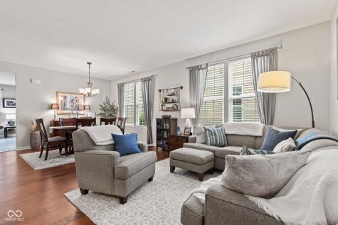12821 Gloria Drive Fishers IN 46037