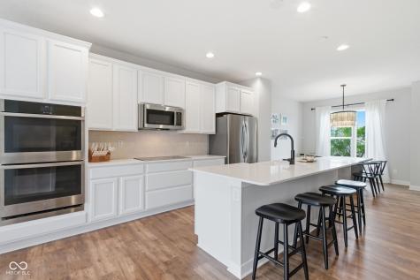 2945 Bolton Square Boulevard Indianapolis IN 46222