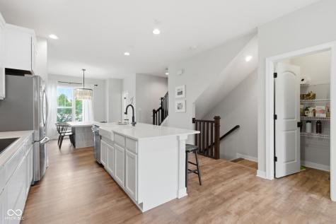 2945 Bolton Square Boulevard Indianapolis IN 46222