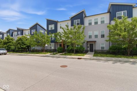2945 Bolton Square Boulevard Indianapolis IN 46222