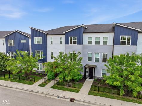 2945 Bolton Square Boulevard Indianapolis IN 46222