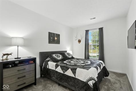 1085 Sycamore Court Greenwood IN 46143