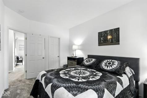 1085 Sycamore Court Greenwood IN 46143