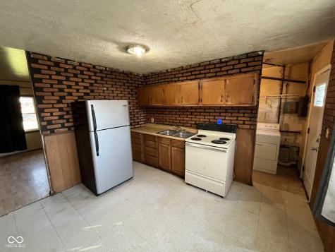 5919 W 41st Place Indianapolis IN 46254