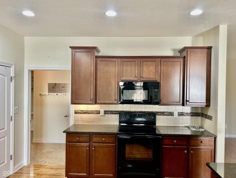 98 E Wind Chime Circle Greenwood IN 46143