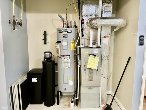 98 E Wind Chime Circle Greenwood IN 46143