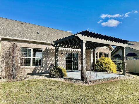 98 E Wind Chime Circle Greenwood IN 46143