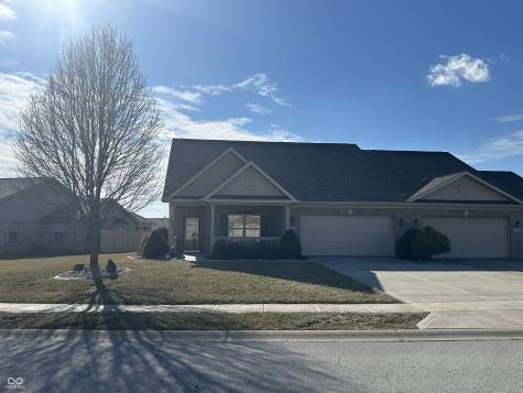 98 E Wind Chime Circle Greenwood IN 46143