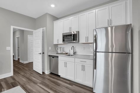 2367 Red Squirrel Way Zionsville IN 46077