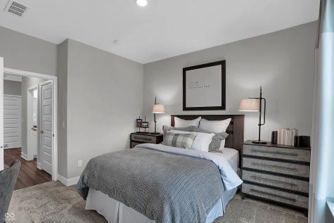2367 Red Squirrel Way Zionsville IN 46077