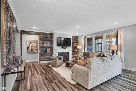 2367 Red Squirrel Way Zionsville IN 46077