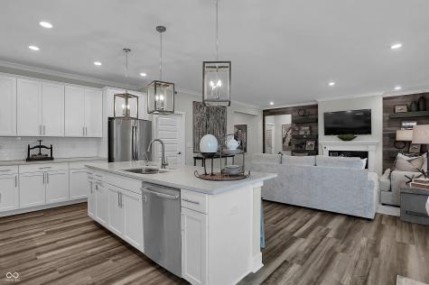 2367 Red Squirrel Way Zionsville IN 46077
