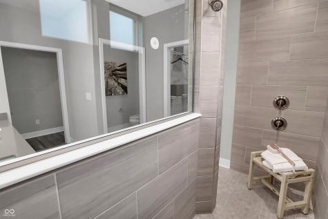 2367 Red Squirrel Way Zionsville IN 46077