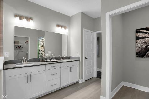 2367 Red Squirrel Way Zionsville IN 46077