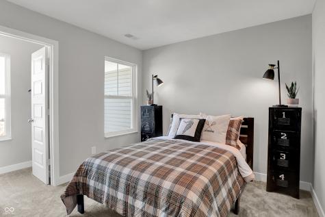 15203 Farrington Way Fishers IN 46037