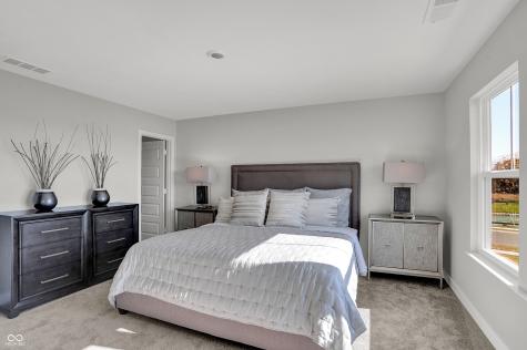 15203 Farrington Way Fishers IN 46037