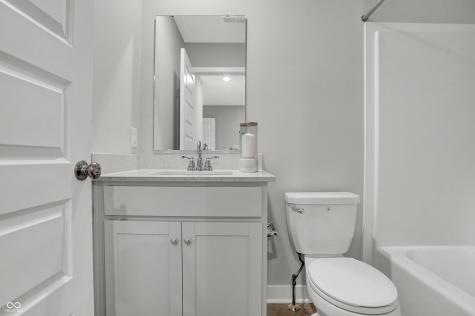 15203 Farrington Way Fishers IN 46037