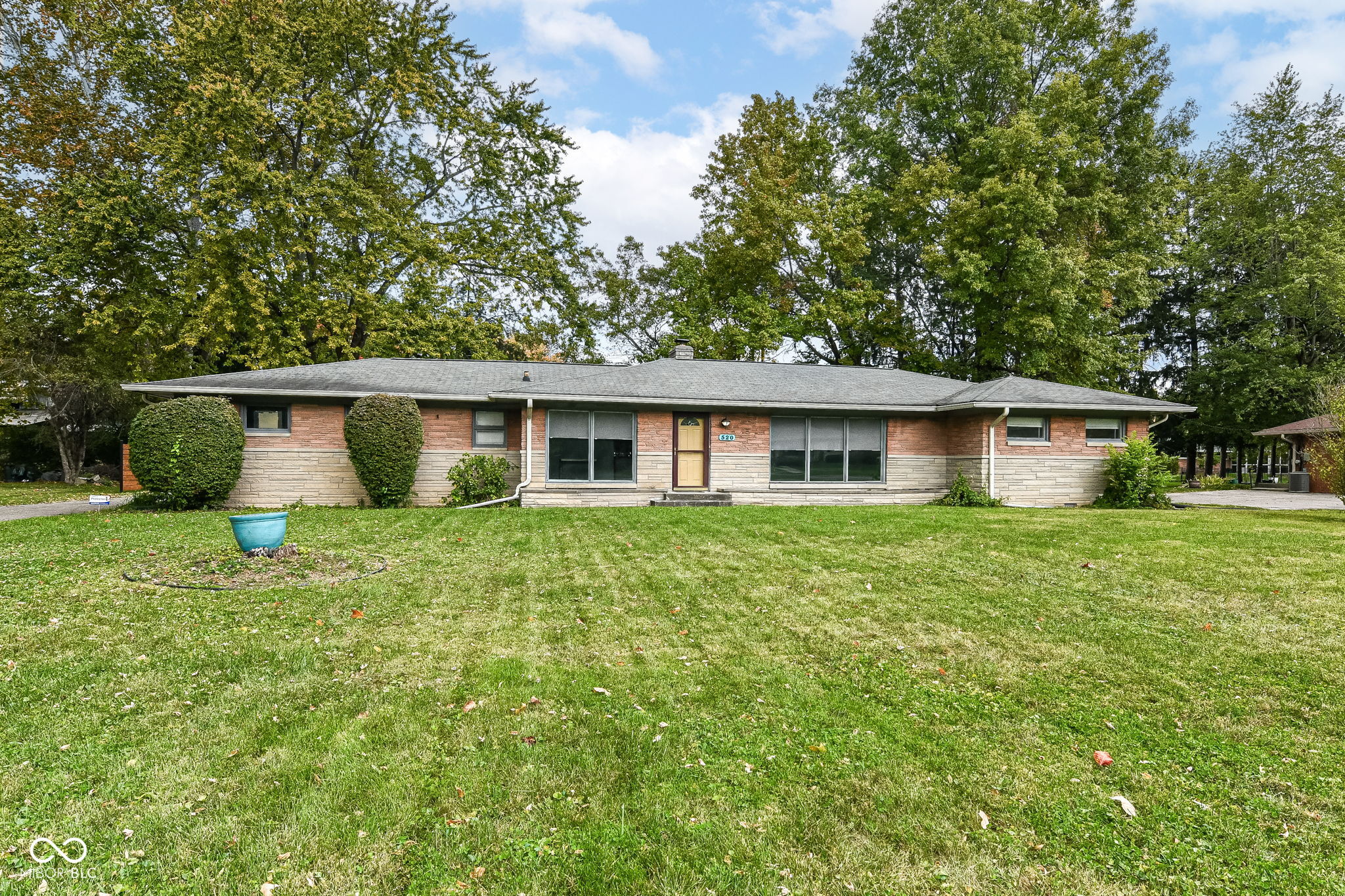 520 Woodmere Drive Indianapolis IN 46260