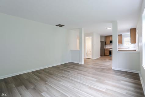 12409 Crystal Pointe Circle Indianapolis IN 46236