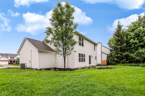 12409 Crystal Pointe Circle Indianapolis IN 46236