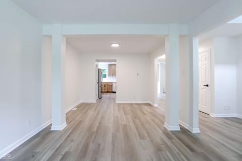 12409 Crystal Pointe Circle Indianapolis IN 46236