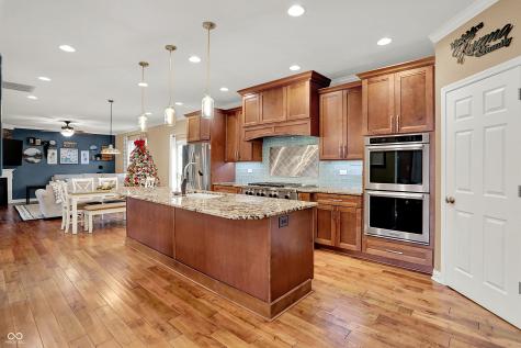 5812 Bluestem Court Carmel IN 46033