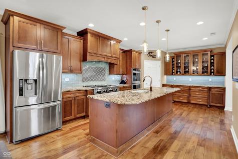 5812 Bluestem Court Carmel IN 46033