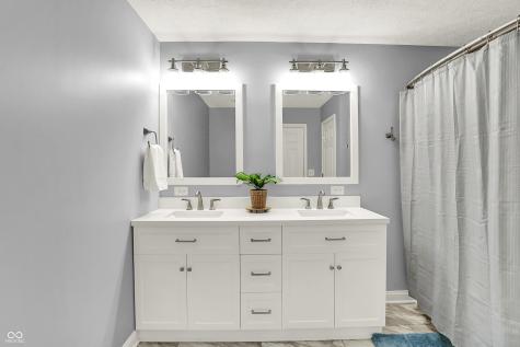 5812 Bluestem Court Carmel IN 46033