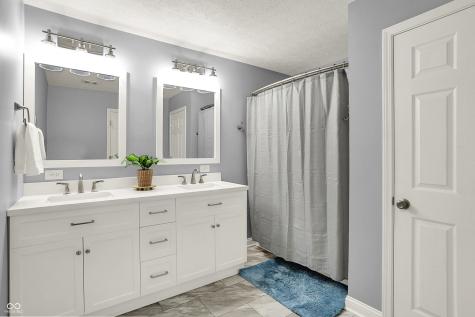 5812 Bluestem Court Carmel IN 46033