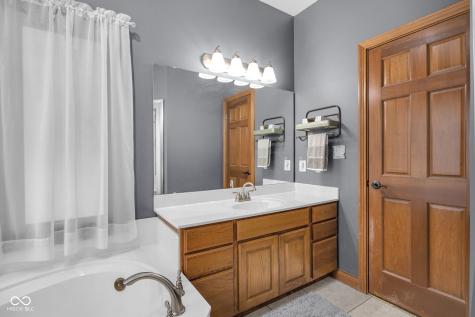 5127 Copperwood Drive Greenwood IN 46143