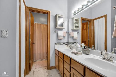 5127 Copperwood Drive Greenwood IN 46143
