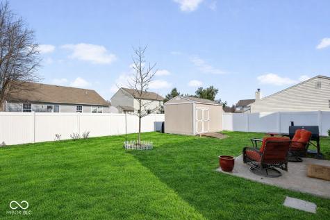 1844 Creekside Drive Brownsburg IN 46112