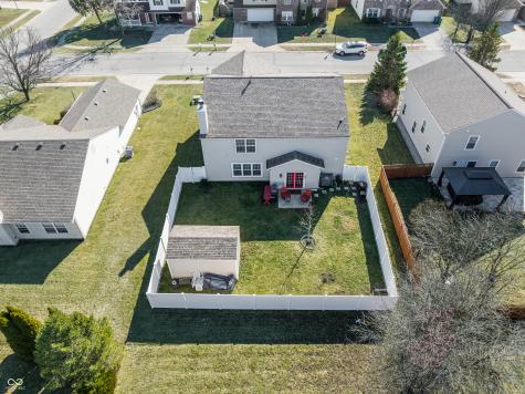 1844 Creekside Drive Brownsburg IN 46112