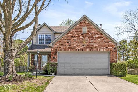 8927 Torrance Place Fishers IN 46038