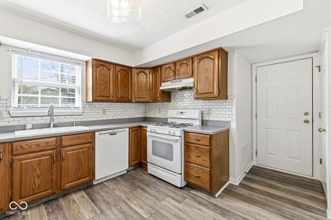 8927 Torrance Place Fishers IN 46038
