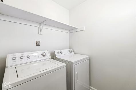 8927 Torrance Place Fishers IN 46038