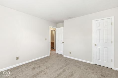 8927 Torrance Place Fishers IN 46038
