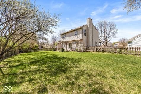 8927 Torrance Place Fishers IN 46038
